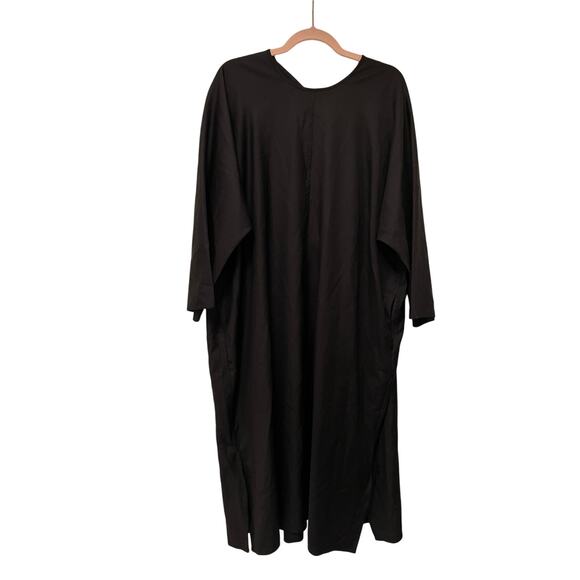 open lace back dress Oversized v-neck cocoon dress main image 1